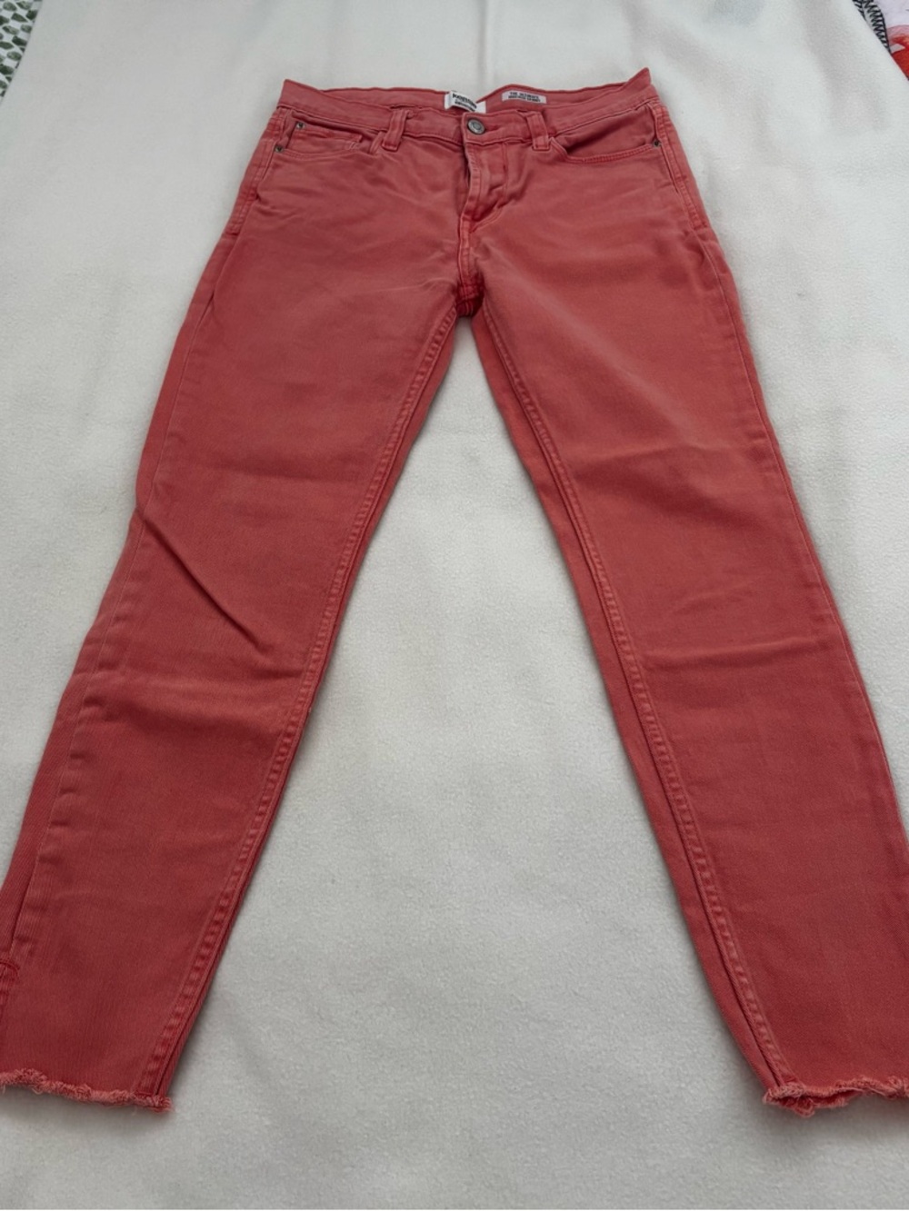 Kensie Skinny Jeans in Coral